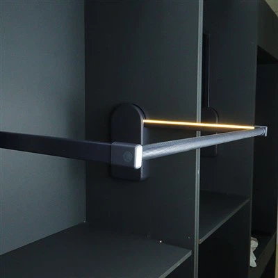 ওয়ারড্রোব ক্লোথিং স্টোরেজ ইলেকট্রিক লিফট হ্যাঙ্গার